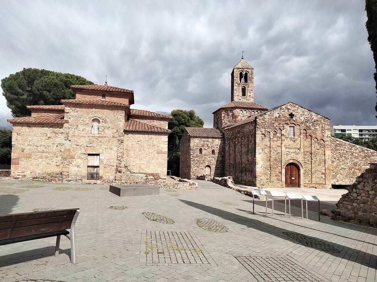 Sant Miquel i Santa Maria des de la plaça del Rector Homs
